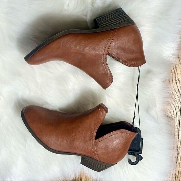 Brown Ankle Boots - Picture 2 of 8